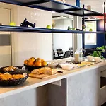 Ibis Budget Lunel Porte De Camargue Hotel