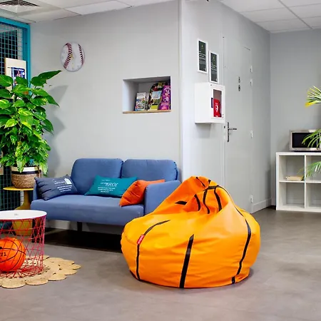 Ibis Budget Lunel Porte De Camargue