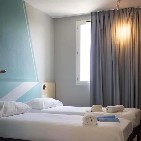 Ibis Budget Lunel Porte De Camargue