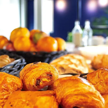 Ibis Budget Lunel Porte De Camargue Otel