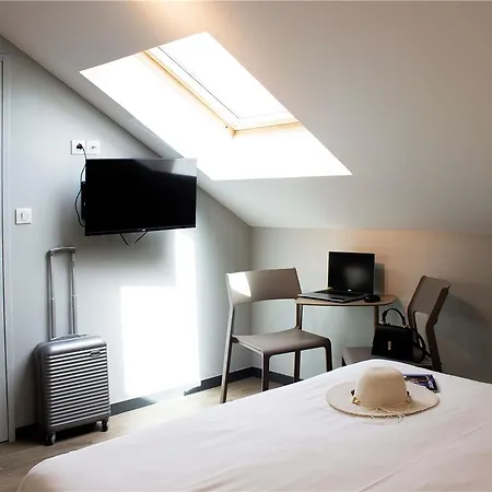 Otel Ibis Budget Lunel Porte De Camargue 2*