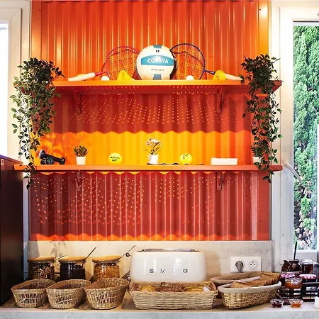 Ibis Budget Lunel Porte De Camargue Aimargues