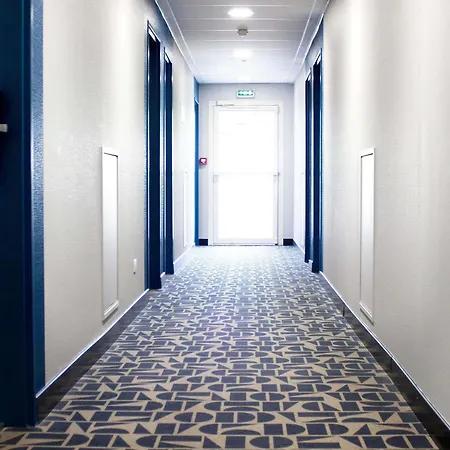Hotel Ibis Budget Lunel Porte De Camargue