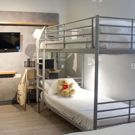 Ibis Budget Lunel Porte De Camargue Hotel Aimargues